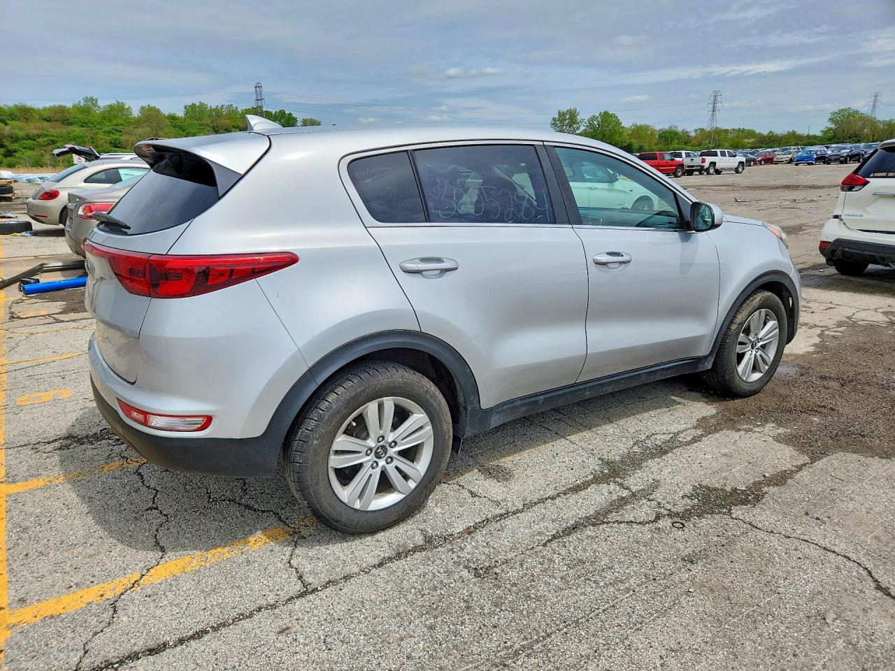 2017 KIA SPORTAGE LX photo 5
