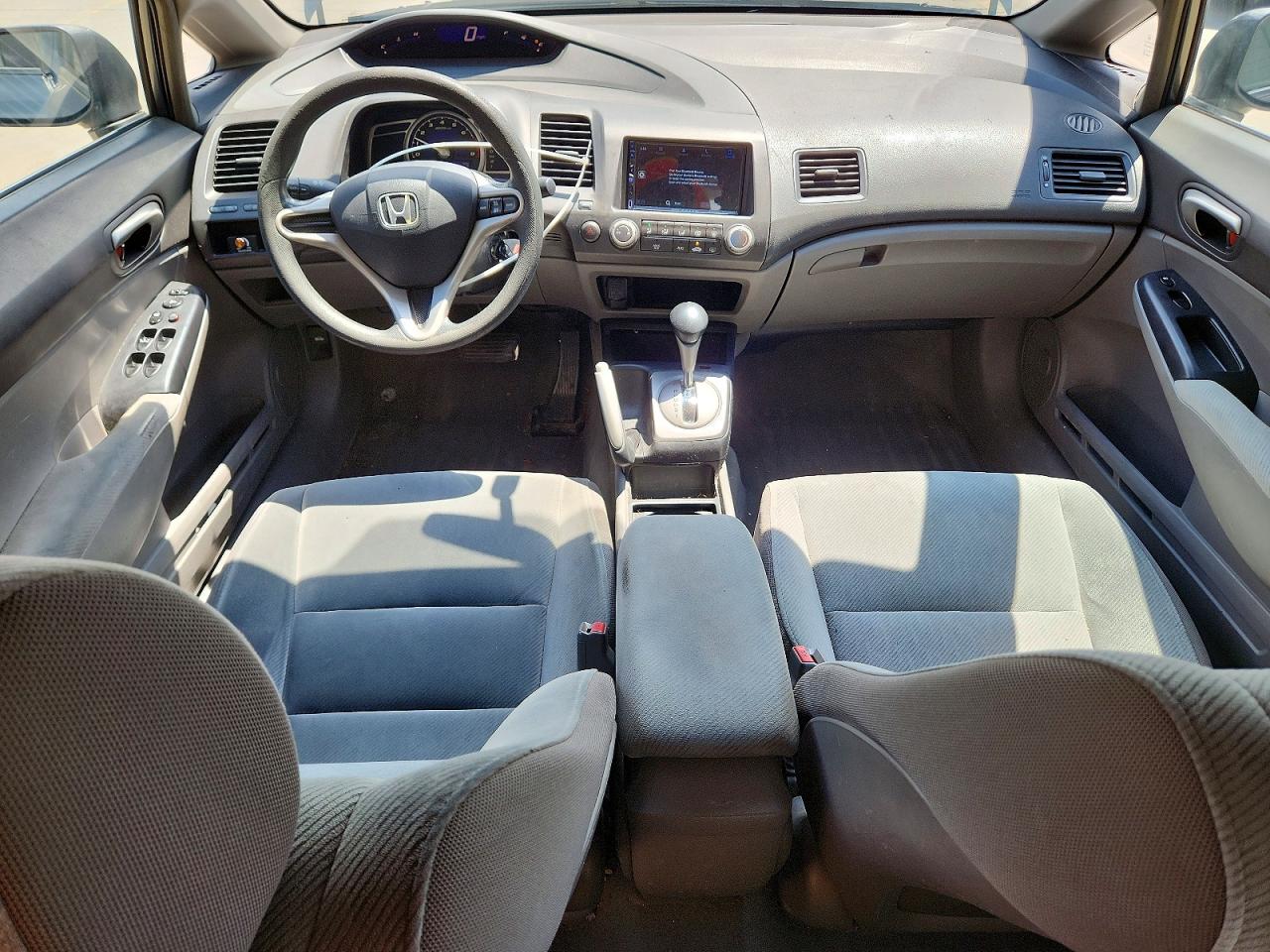 2010 HONDA CIVIC LX photo 15