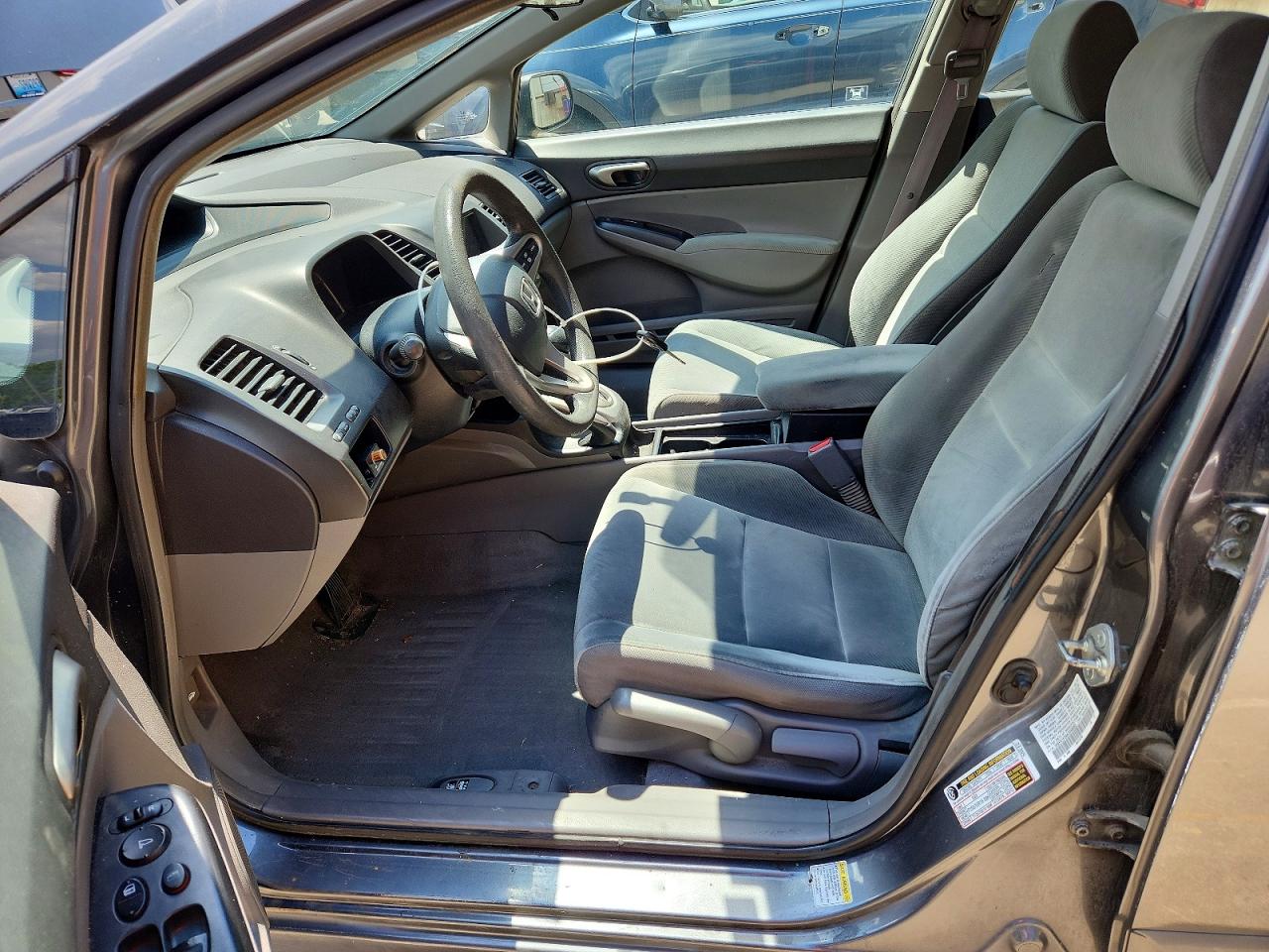 2010 HONDA CIVIC LX photo 13