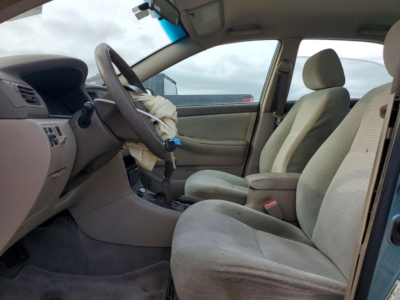 2006 TOYOTA COROLLA CE photo 13