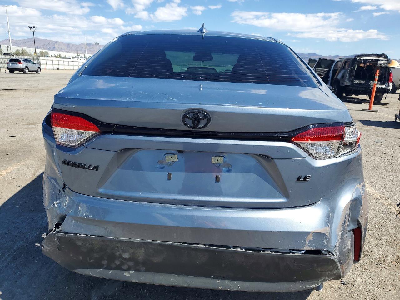 2024 TOYOTA COROLLA LE photo 16