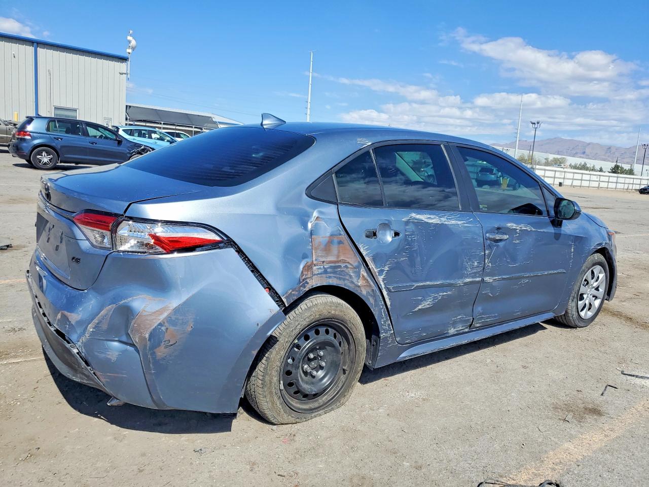 2024 TOYOTA COROLLA LE photo 7