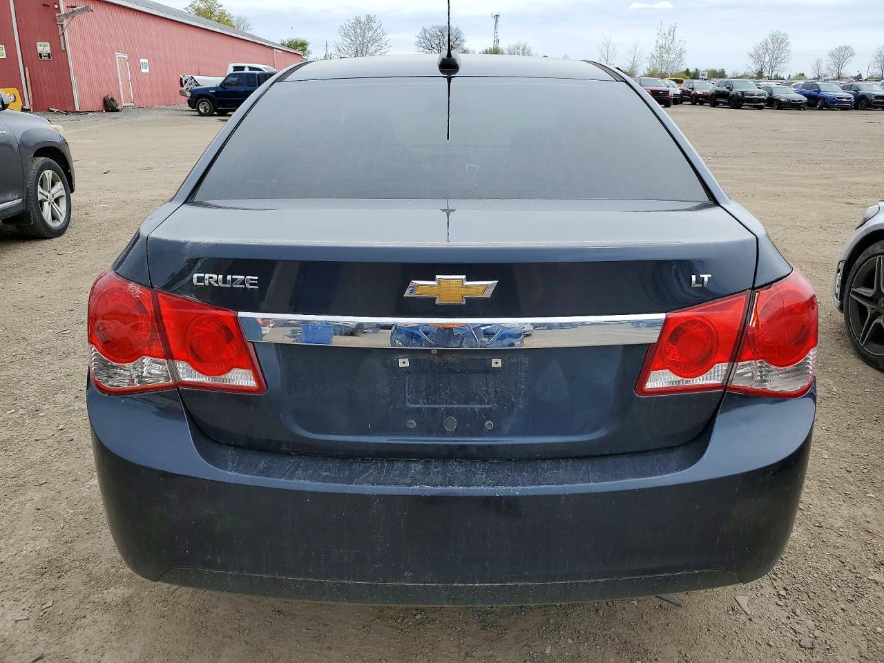 2016 CHEVROLET CRUZE LIMITED LT photo 11