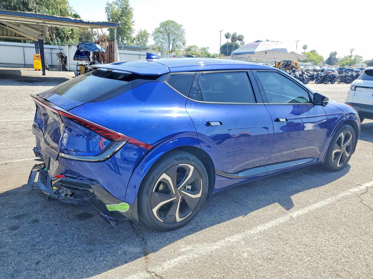 2023 KIA EV6 photo 7