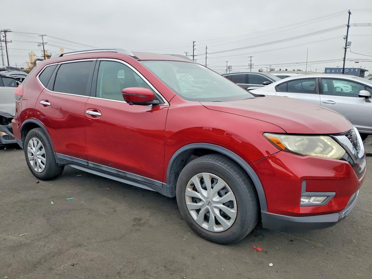 2018 NISSAN ROGUE SV photo 10