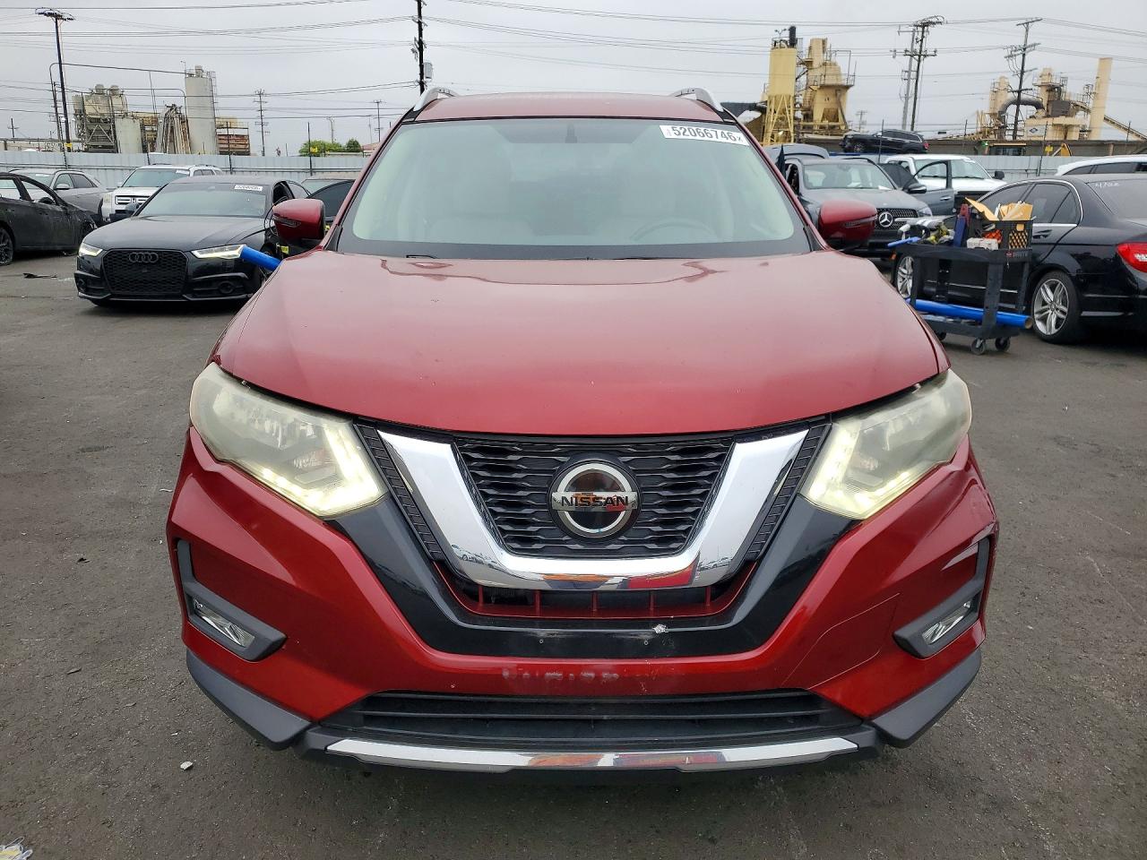 2018 NISSAN ROGUE SV photo 13