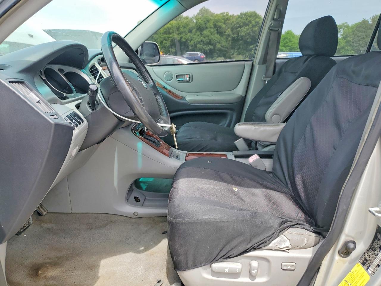 2005 TOYOTA HIGHLANDER LIMITED photo 13