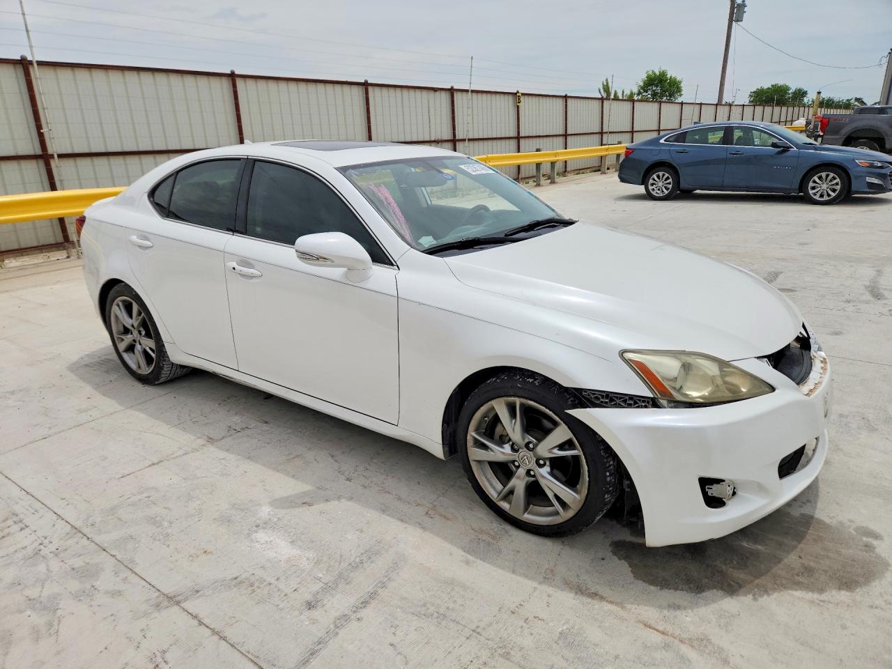 2010 LEXUS IS 250 photo 10