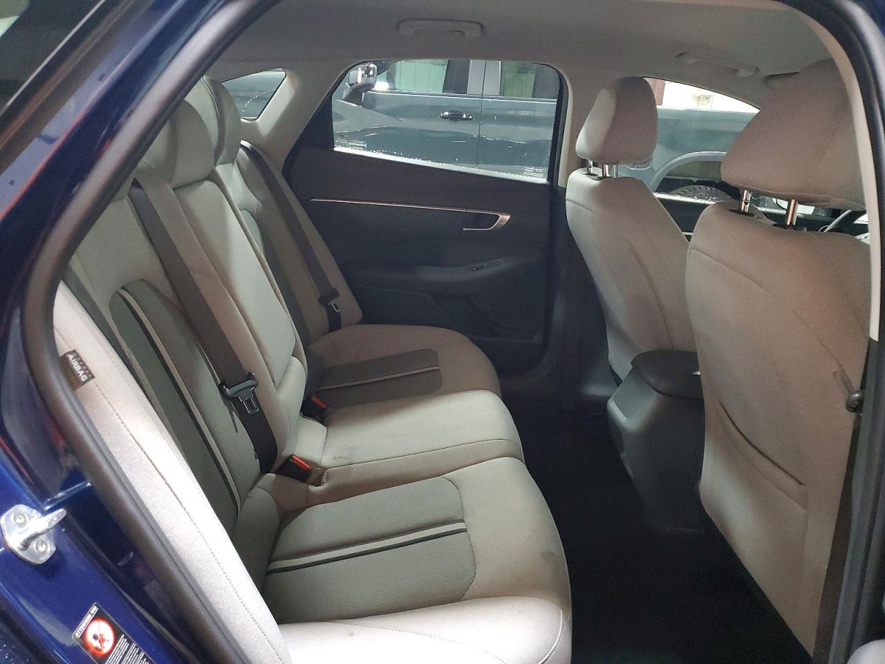 2020 HYUNDAI SONATA SEL photo 19