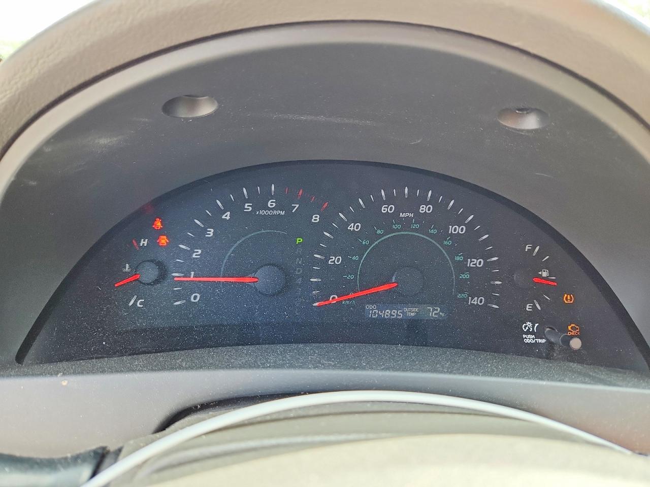 2009 TOYOTA CAMRY LE photo 9
