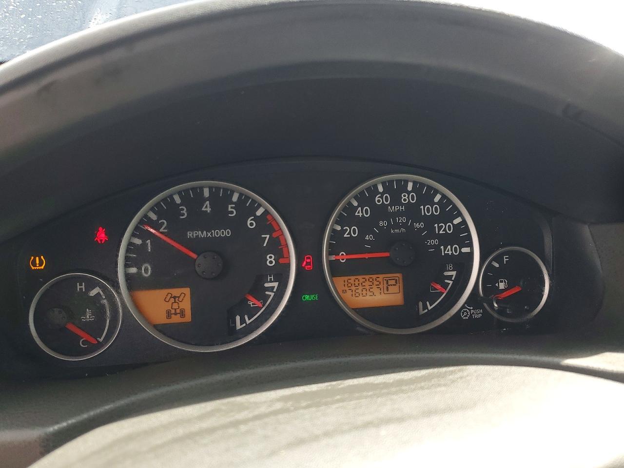 2010 NISSAN PATHFINDER S photo 9