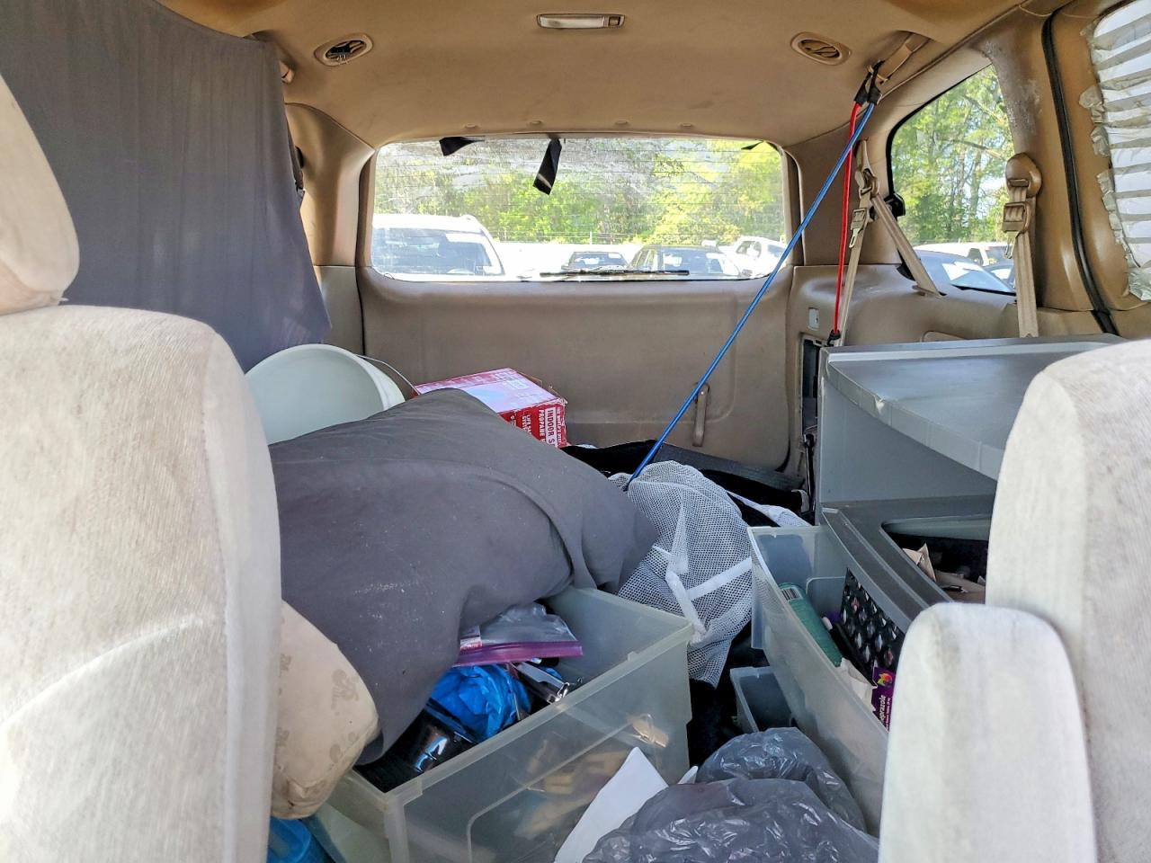 1999 TOYOTA SIENNA LE photo 19