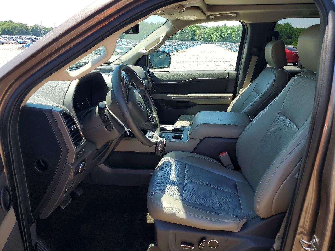2018 FORD EXPEDITION XLT photo 19