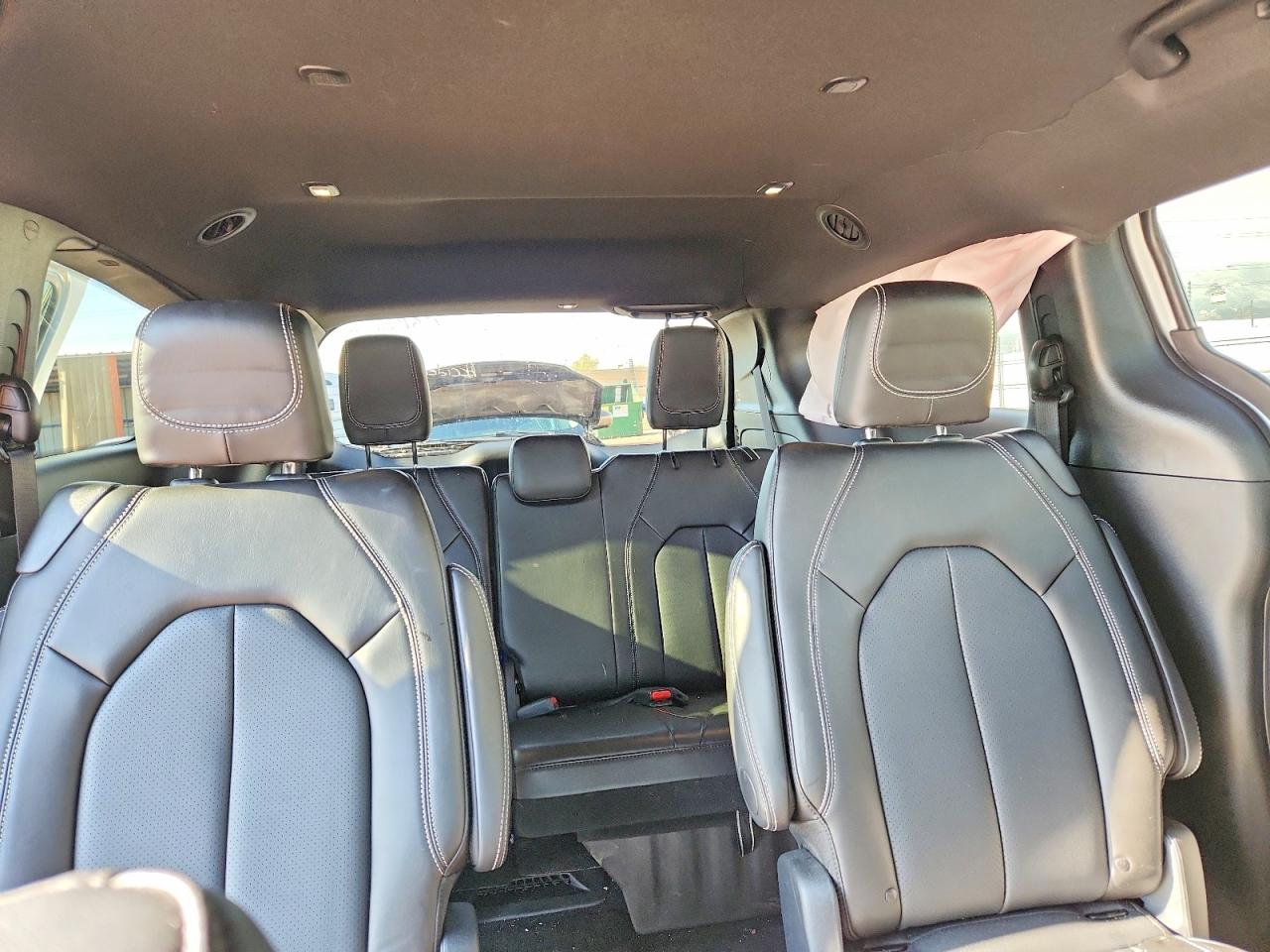 2025 CHRYSLER PACIFICA SELECT photo 19