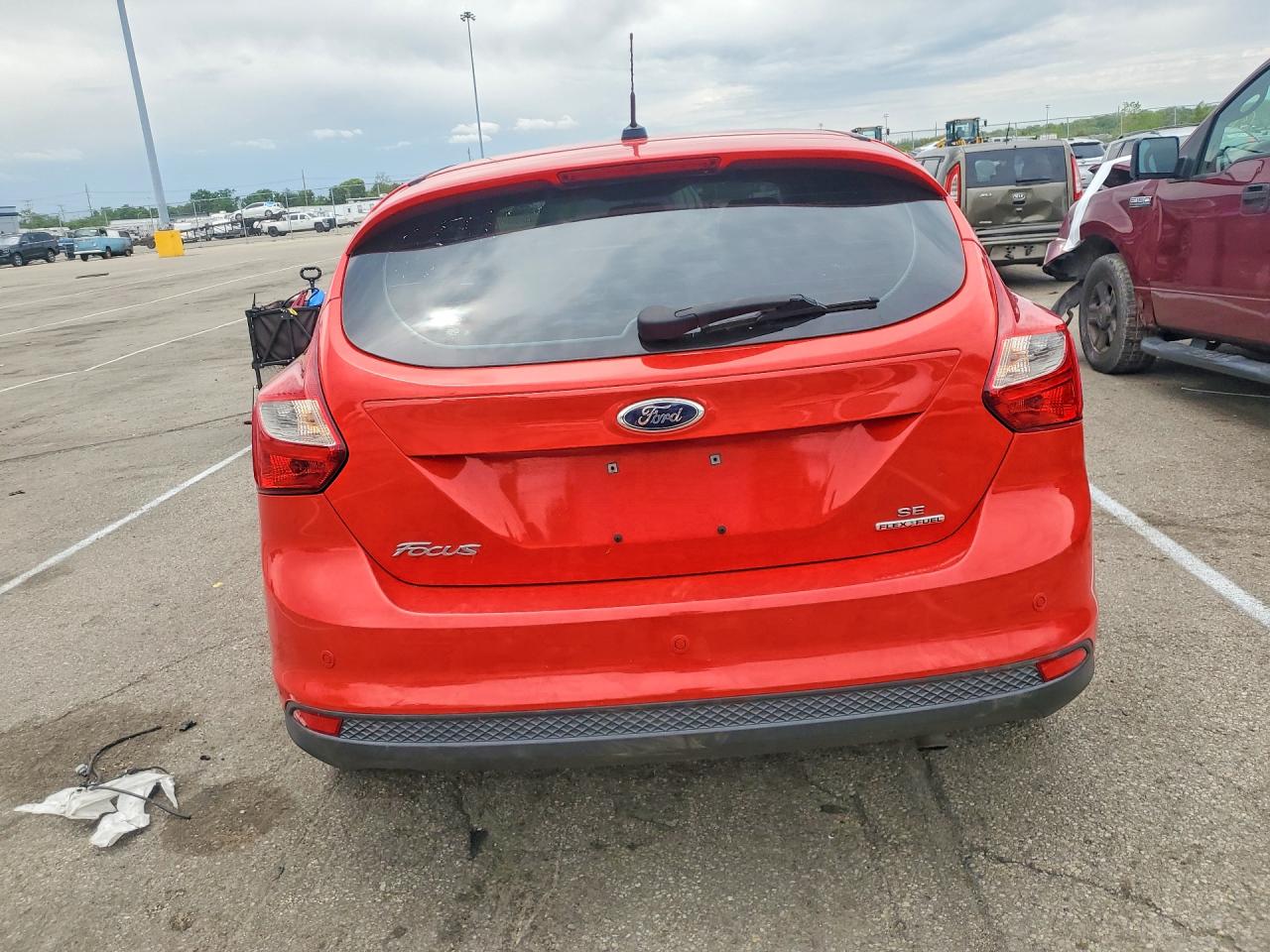 2013 FORD FOCUS SE photo 11