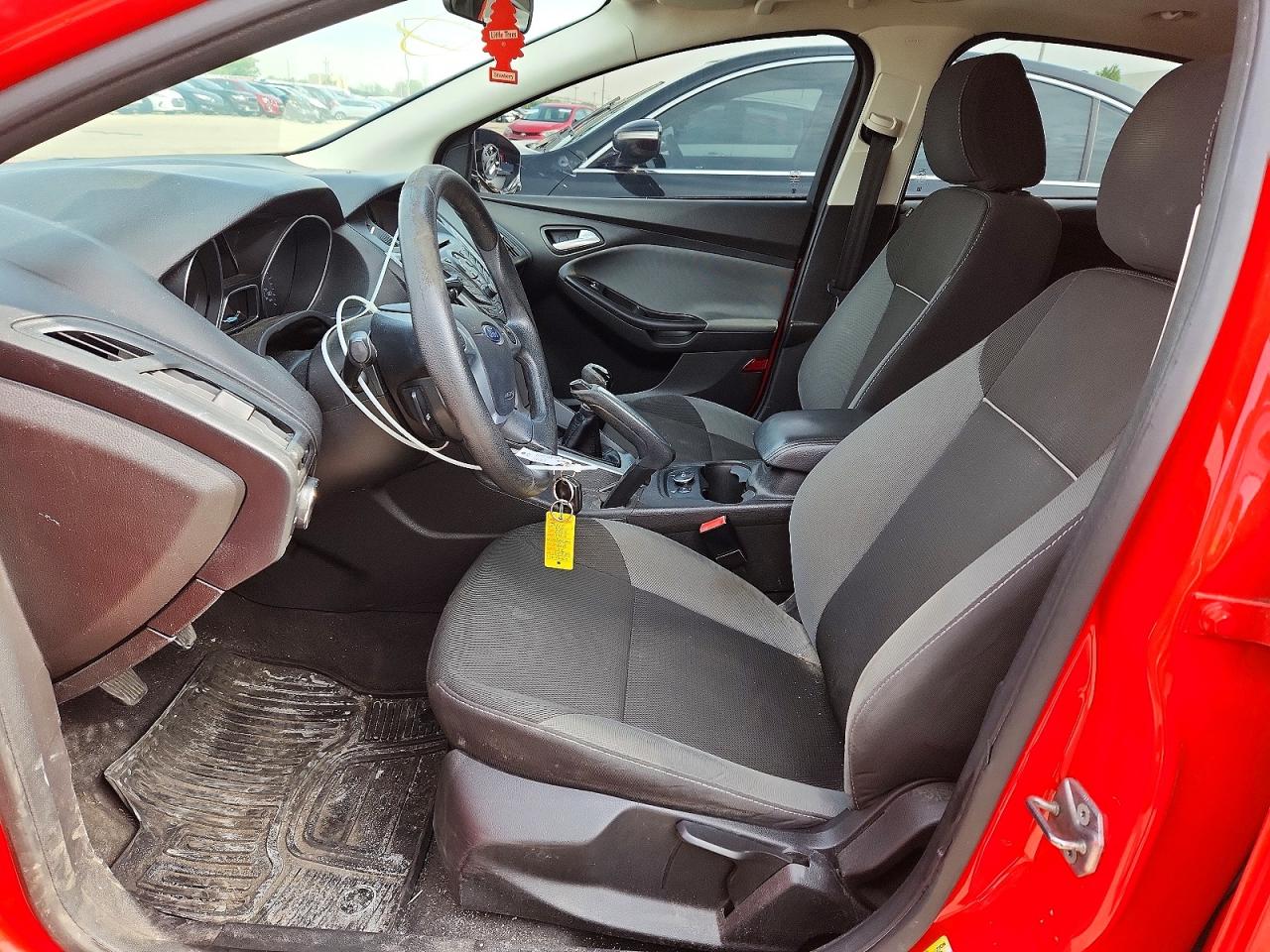 2013 FORD FOCUS SE photo 13