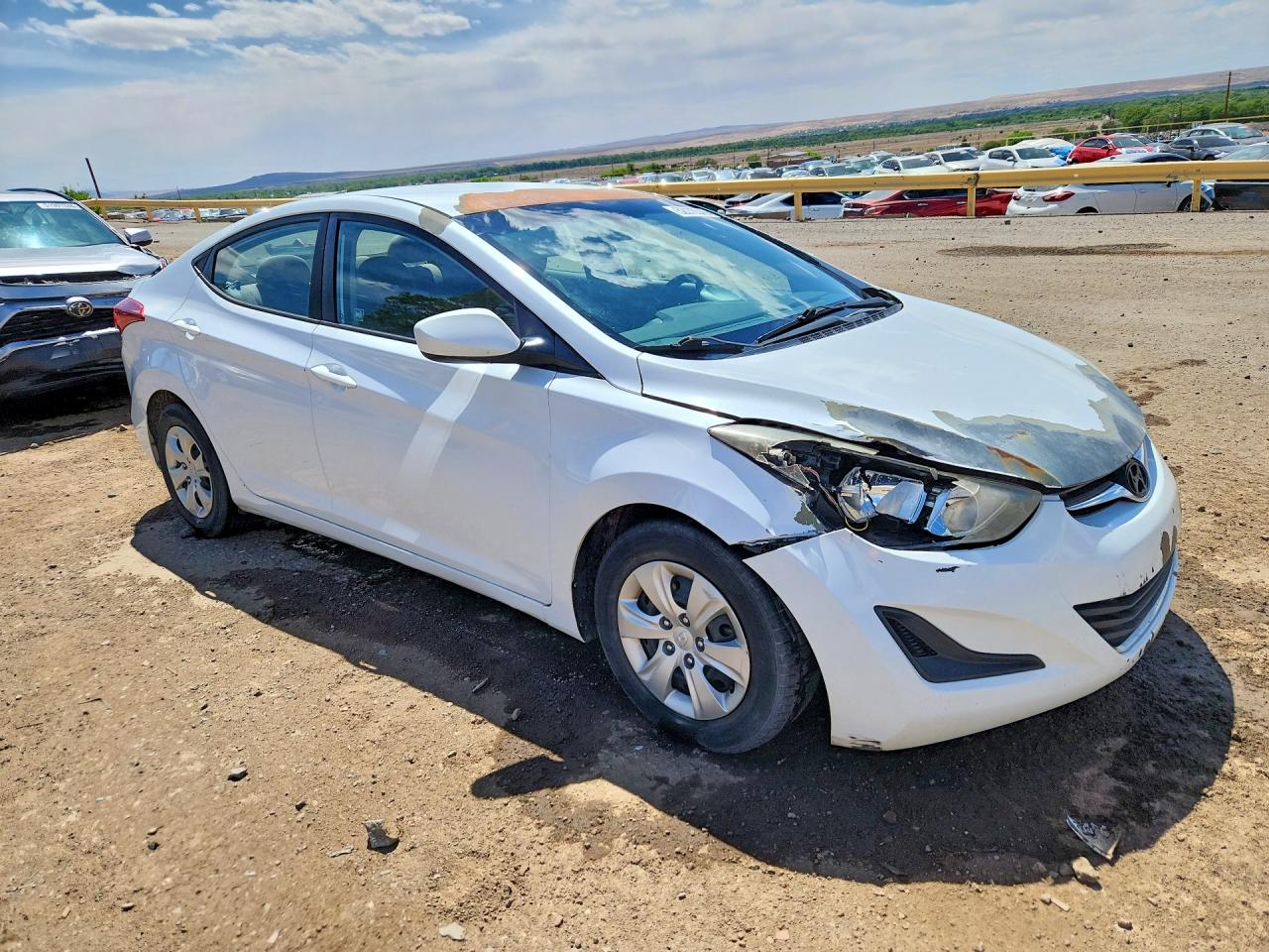 2016 HYUNDAI ELANTRA SE photo 7