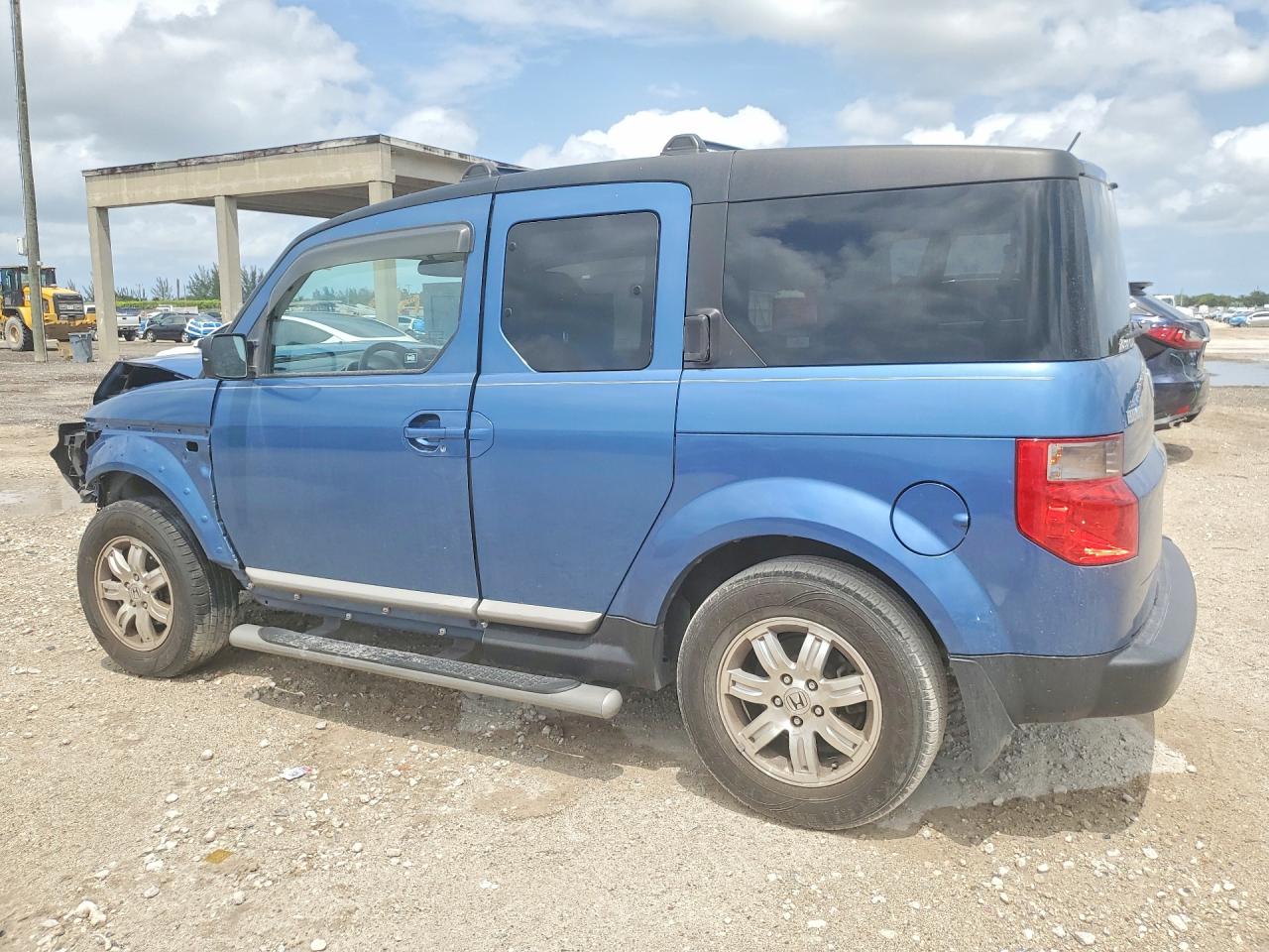 2007 HONDA ELEMENT EX photo 4