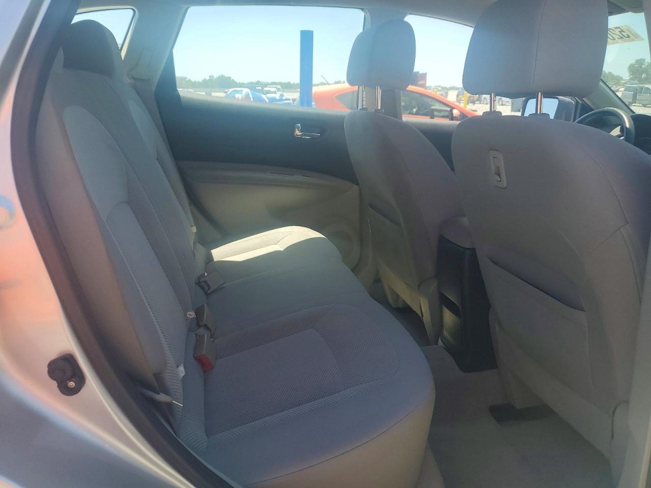 2011 NISSAN ROGUE S photo 11