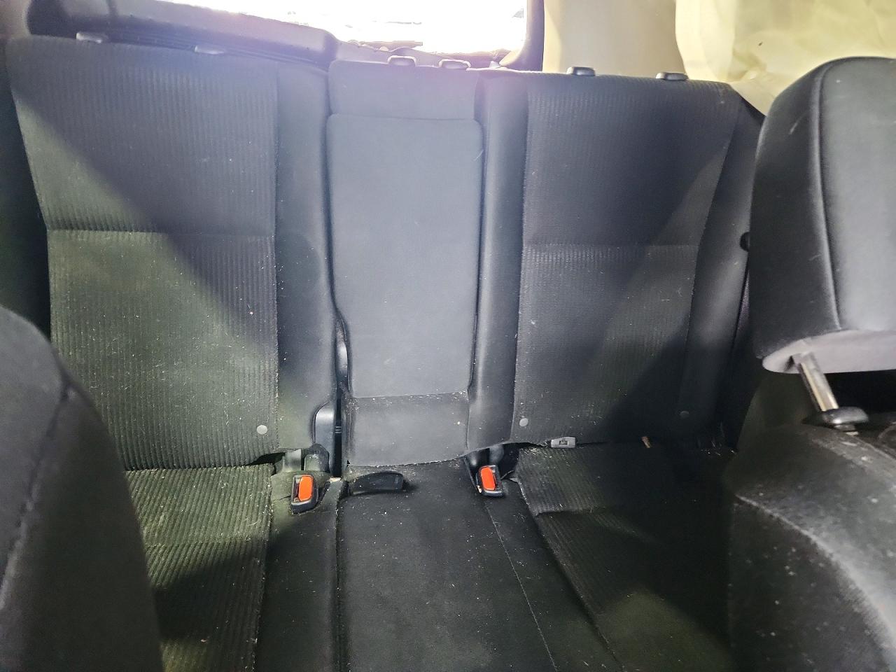 2016 TOYOTA RAV4 LE photo 19