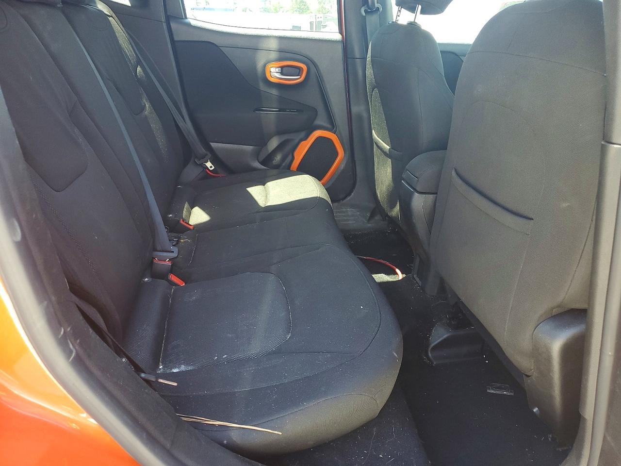 2015 JEEP RENEGADE LATITUDE photo 19