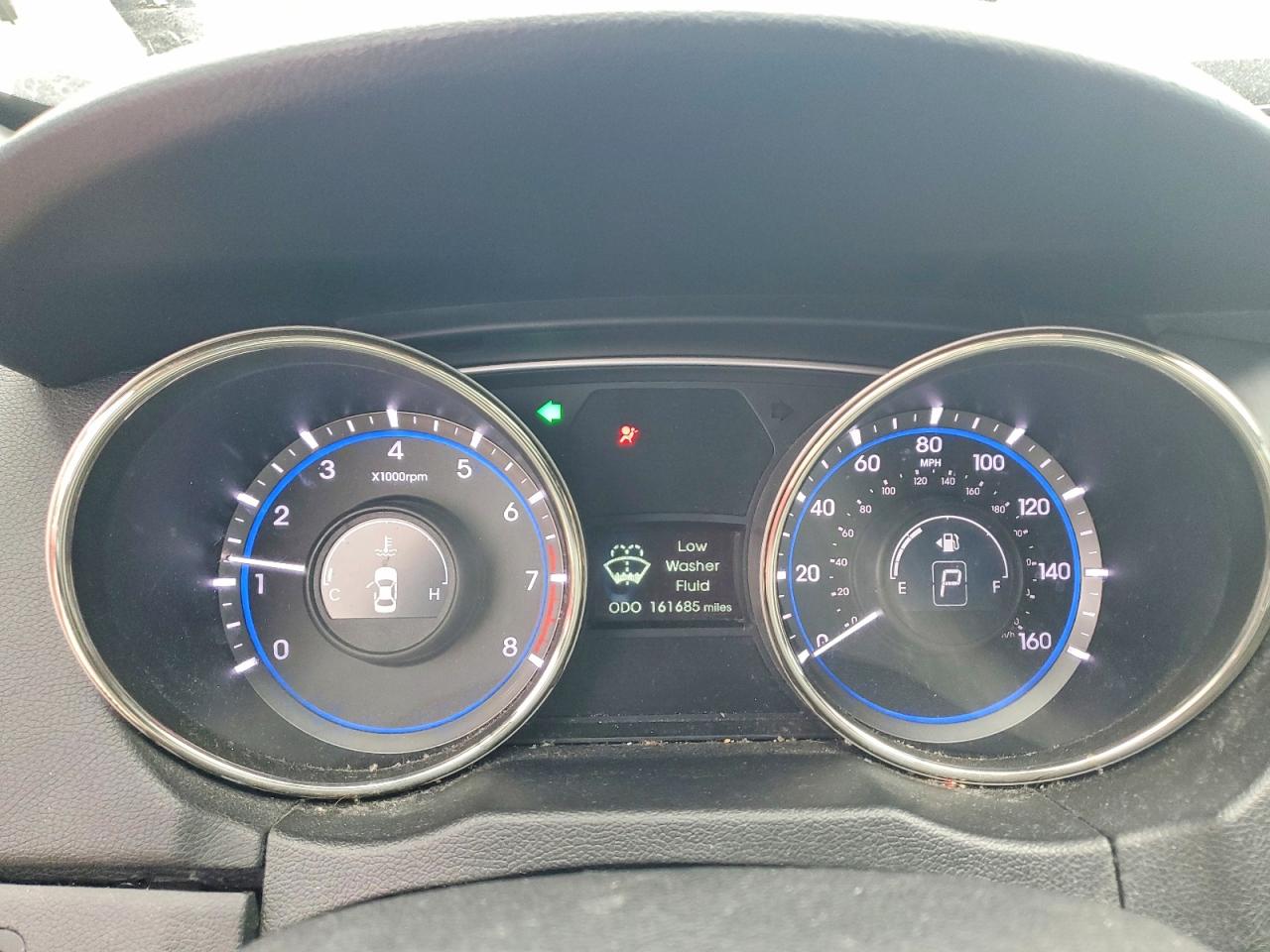 2013 HYUNDAI SONATA SE photo 25