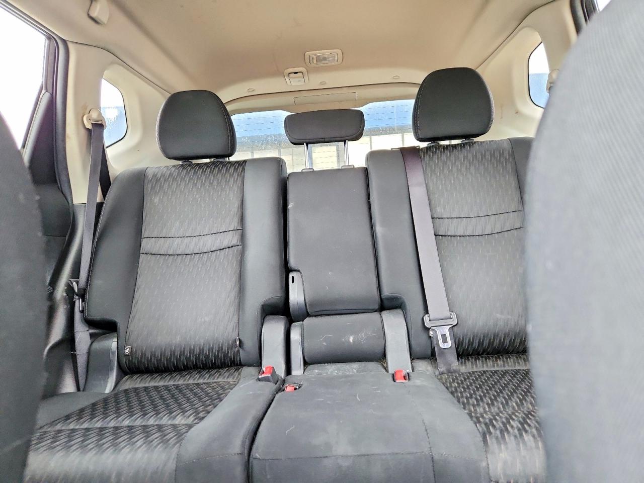 2018 NISSAN ROGUE SV photo 19