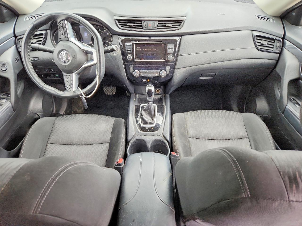 2018 NISSAN ROGUE SV photo 15