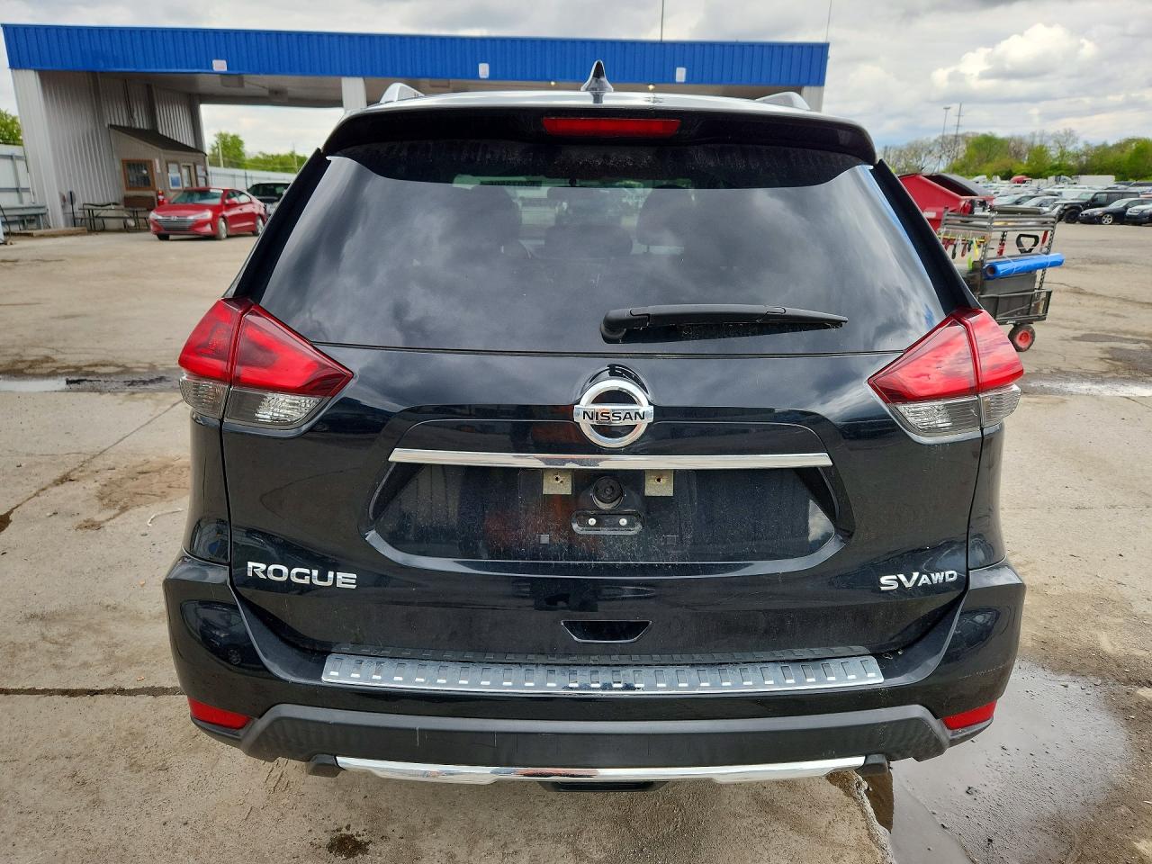 2018 NISSAN ROGUE SV photo 11
