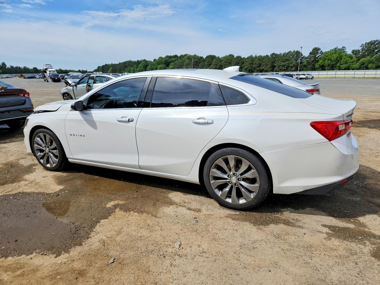 2016 CHEVROLET MALIBU PREMIER photo 4