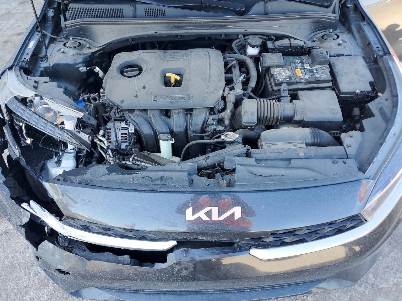 2024 KIA FORTE LXS photo 21