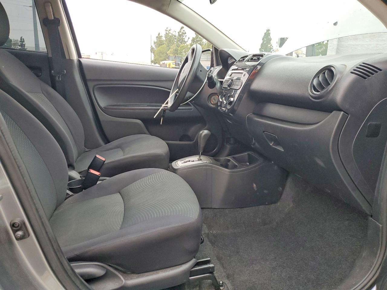 2017 MITSUBISHI MIRAGE G4 ES photo 19