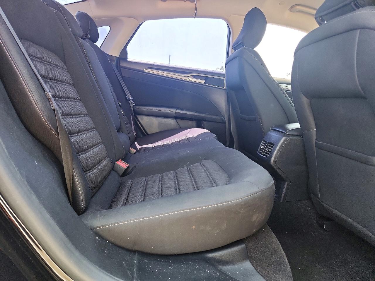 2019 FORD FUSION SE photo 28