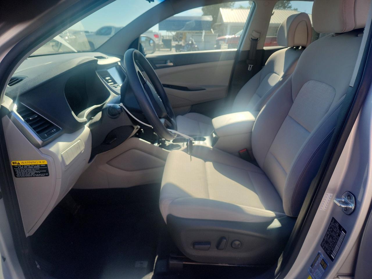 2018 HYUNDAI TUCSON SEL photo 13