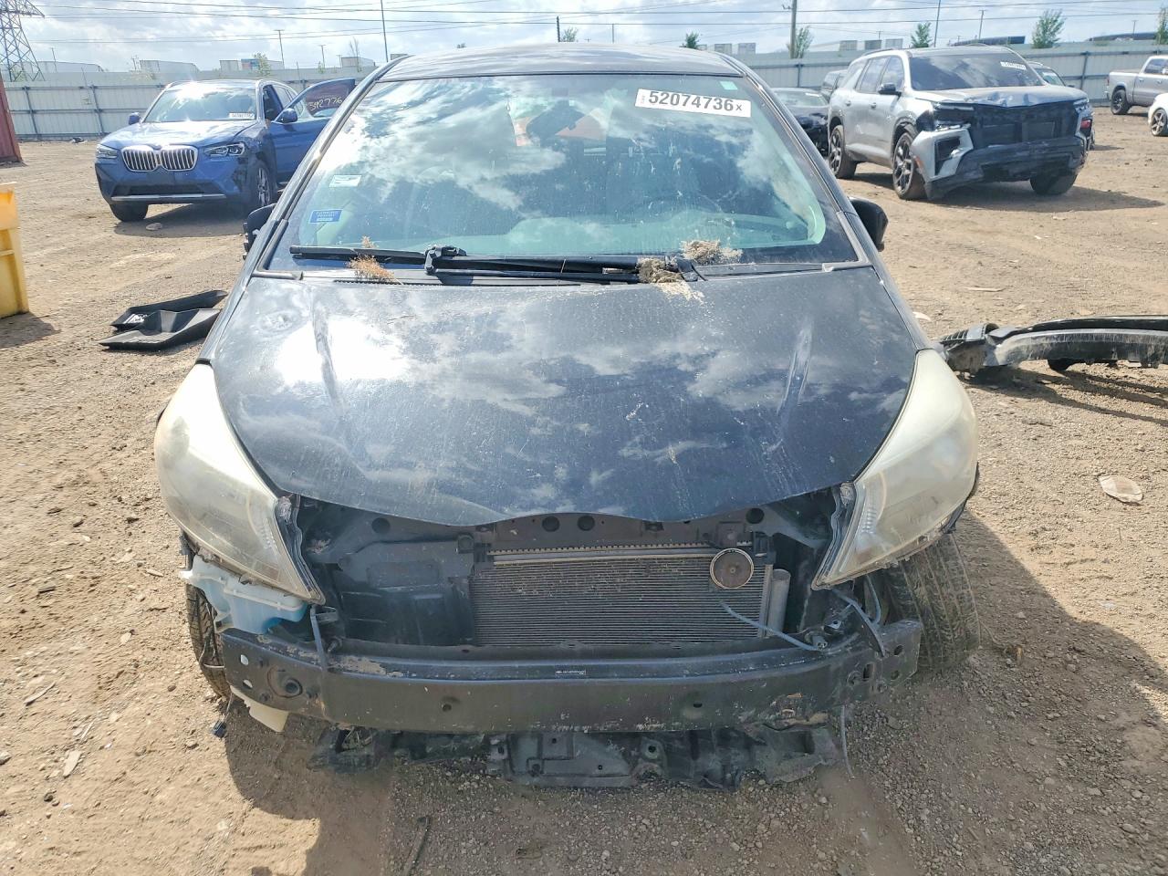 2013 TOYOTA YARIS 5-DOOR LE photo 13
