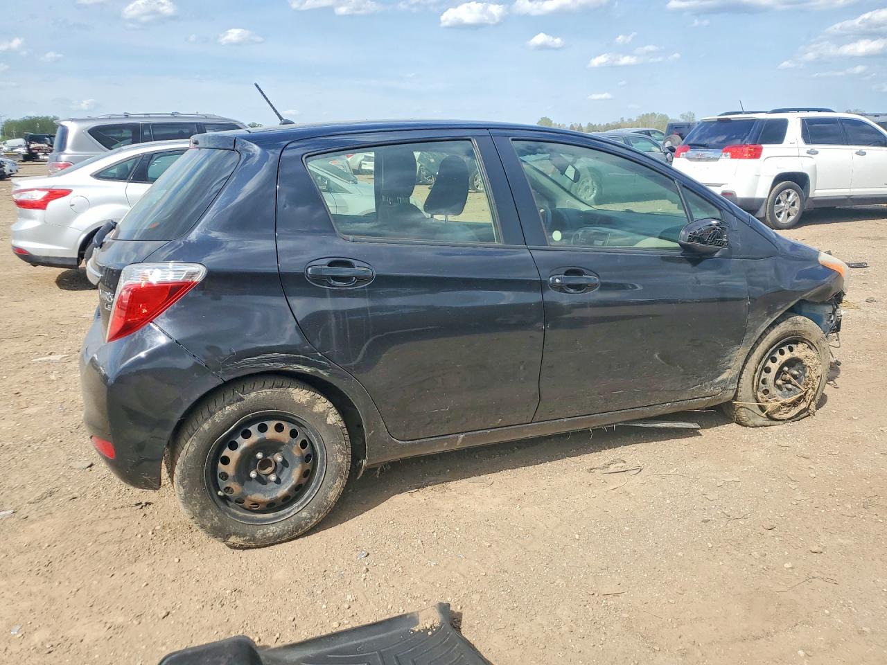 2013 TOYOTA YARIS 5-DOOR LE photo 7