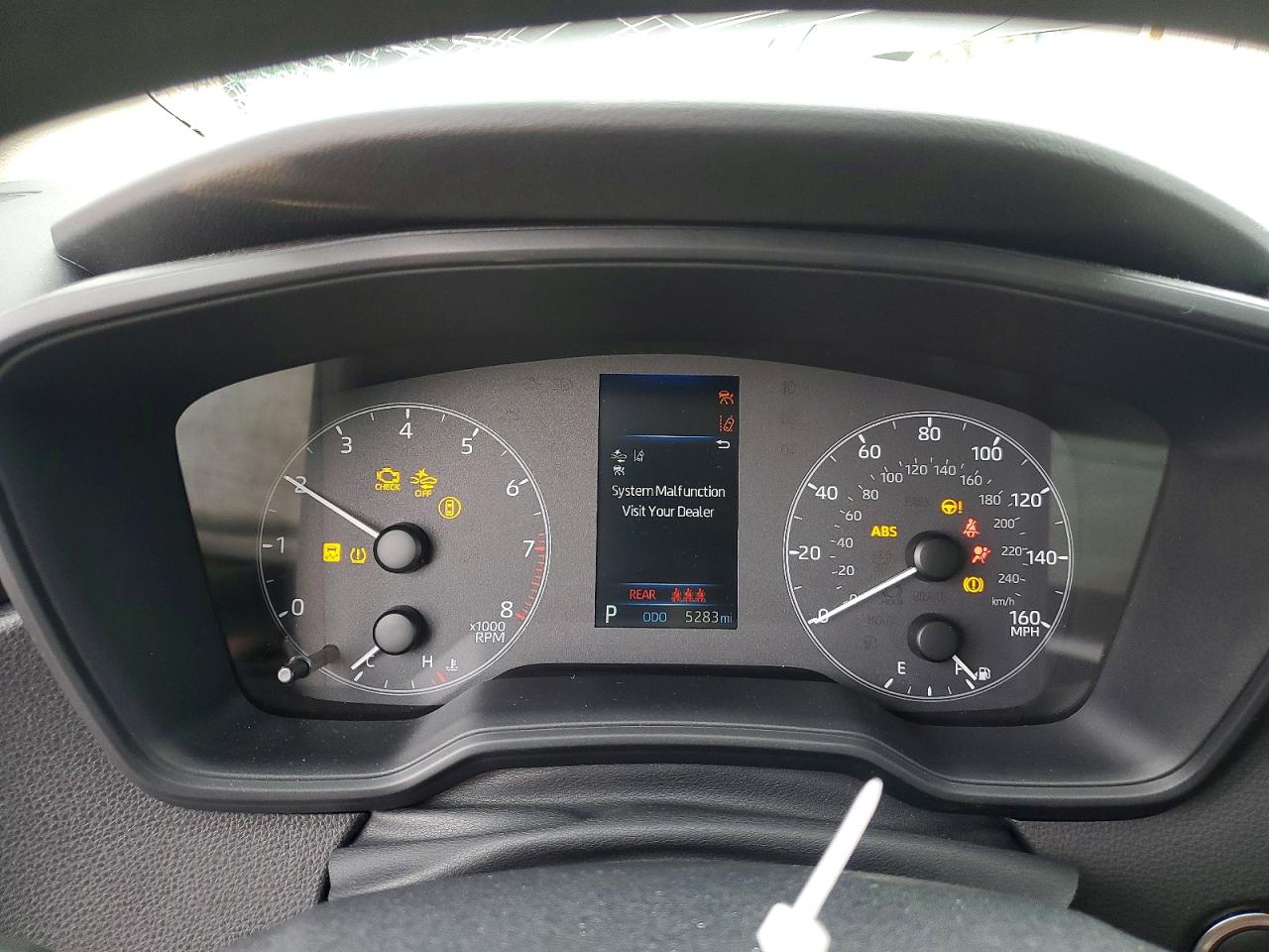 2025 TOYOTA COROLLA LE photo 25
