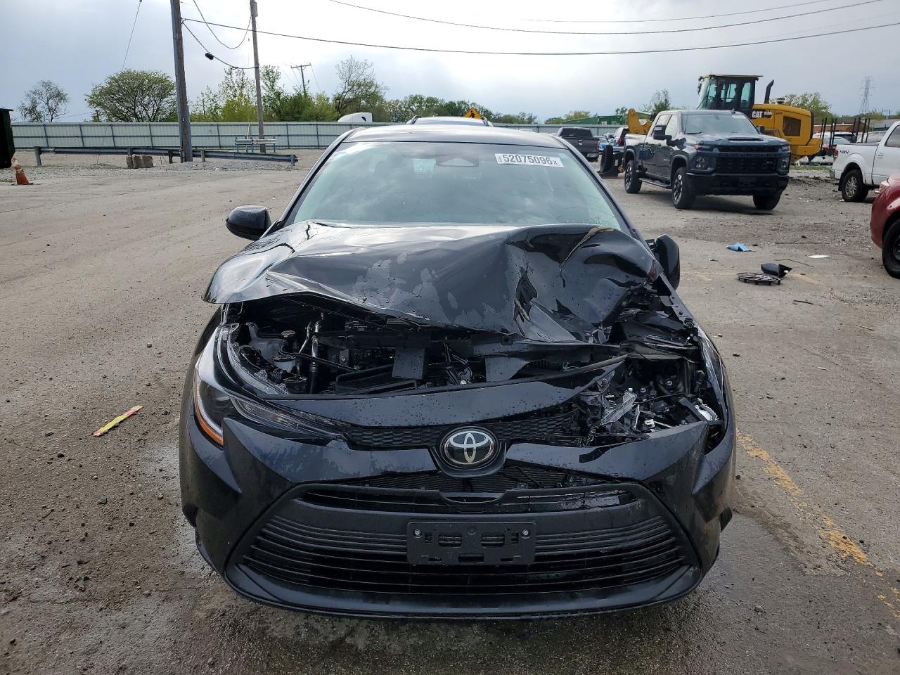 2025 TOYOTA COROLLA LE photo 13