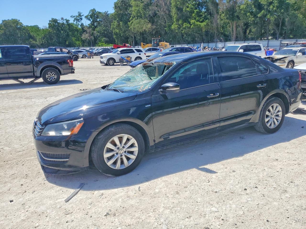 2015 VOLKSWAGEN PASSAT