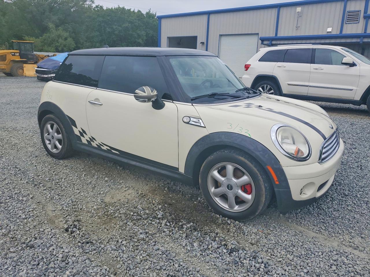 2010 MINI COOPER photo 7