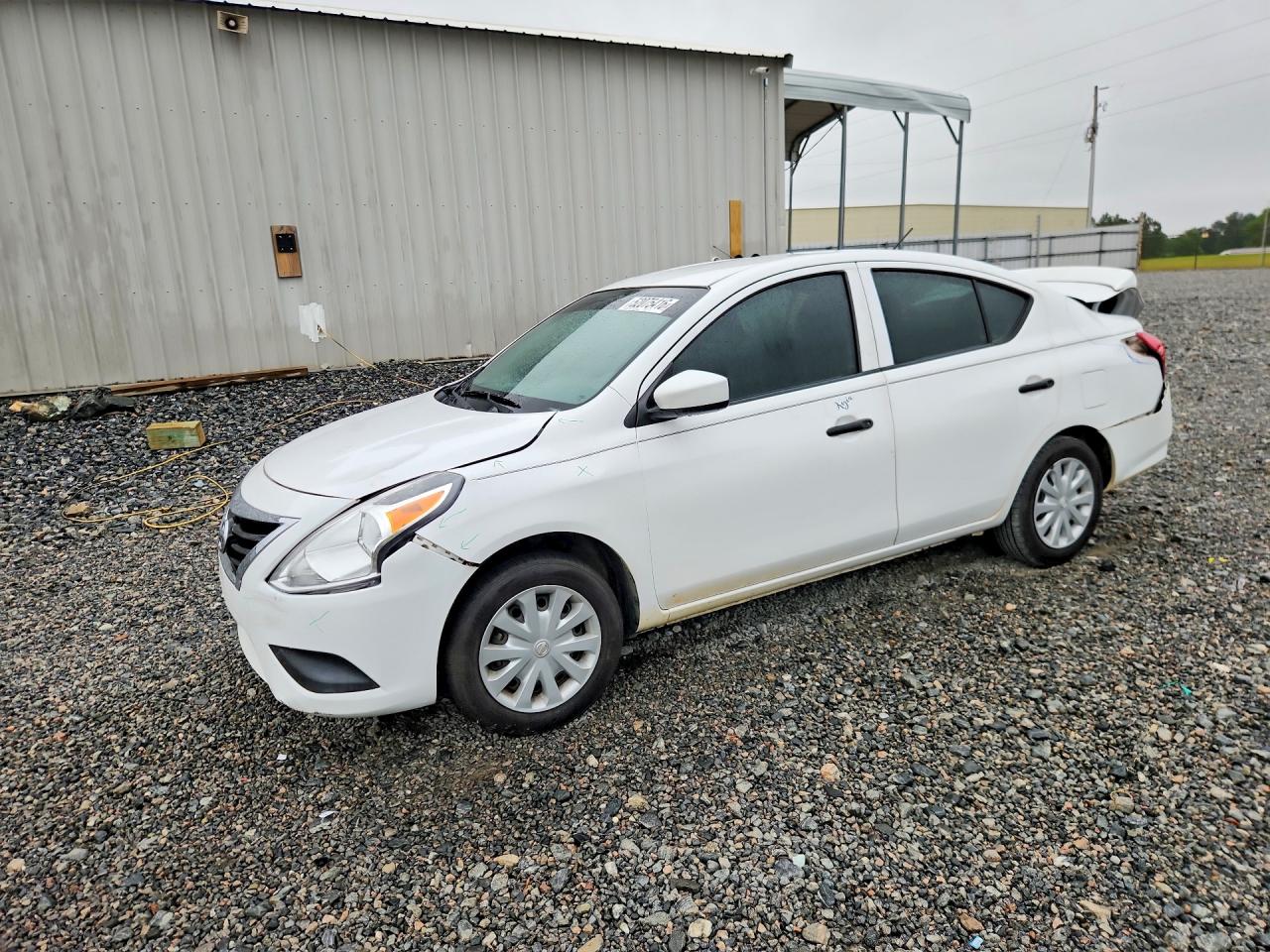 2018 NISSAN VERSA
