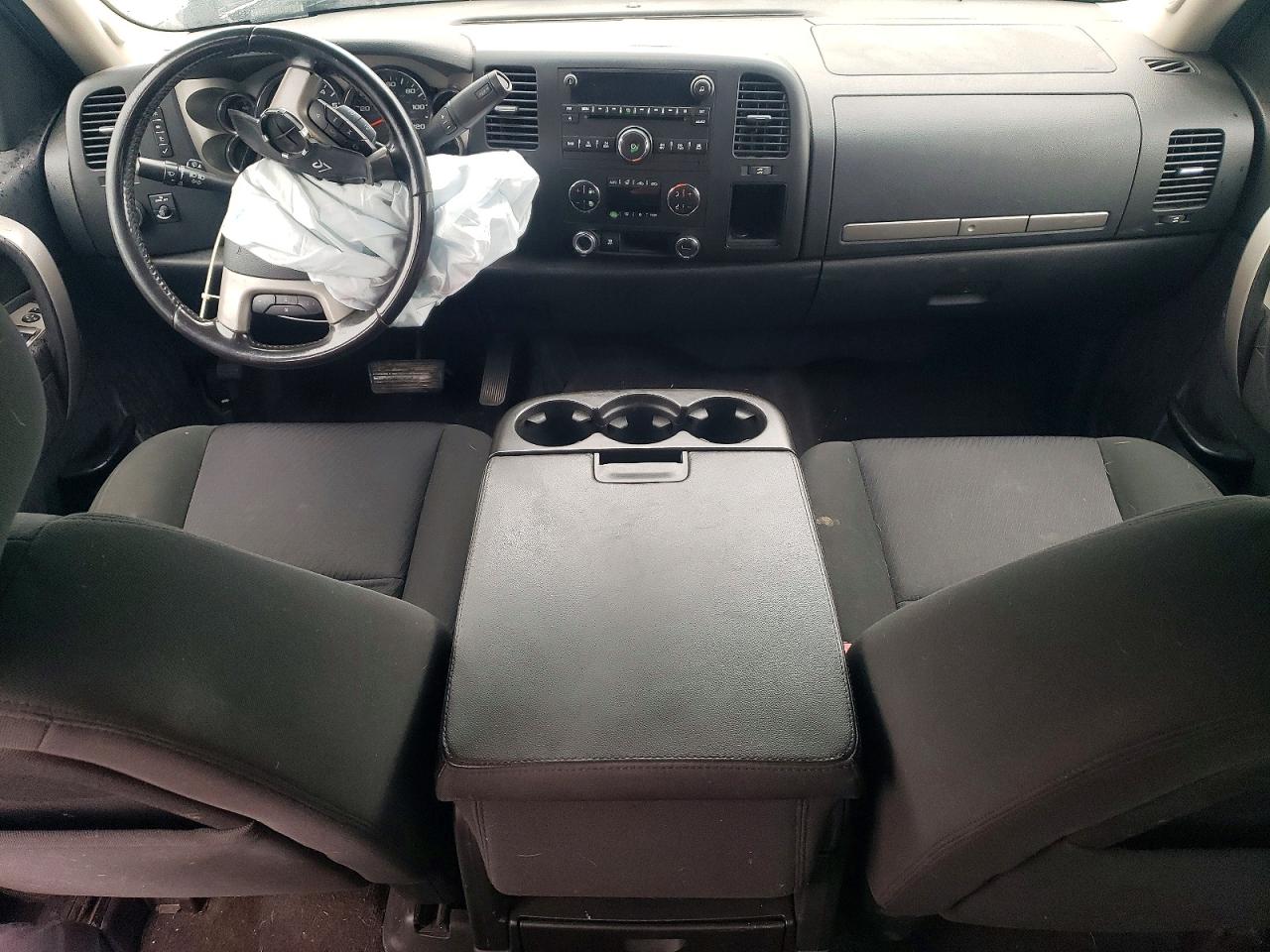 2010 CHEVROLET SILVERADO K1500 LT photo 8