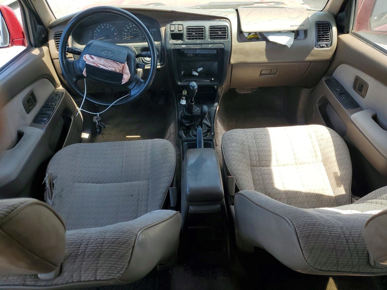 1996 TOYOTA 4RUNNER SR5 photo 15