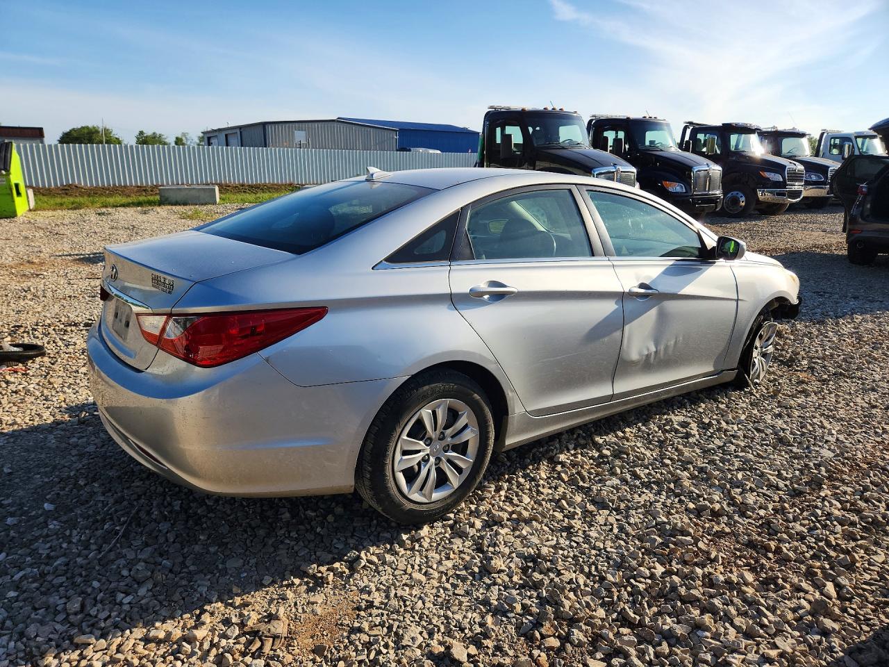 2013 HYUNDAI SONATA GLS photo 5