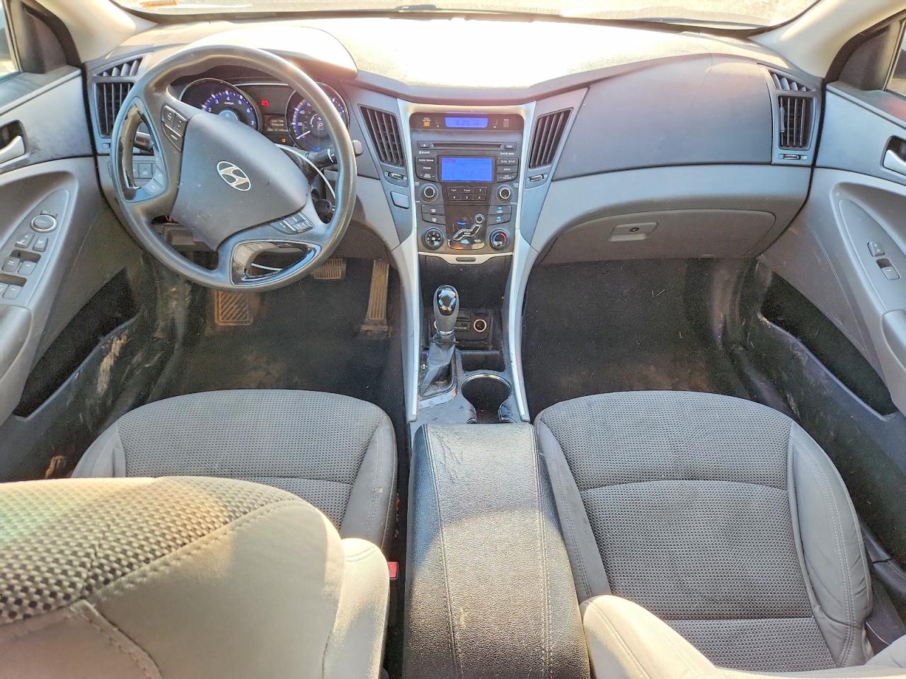 2013 HYUNDAI SONATA GLS photo 15