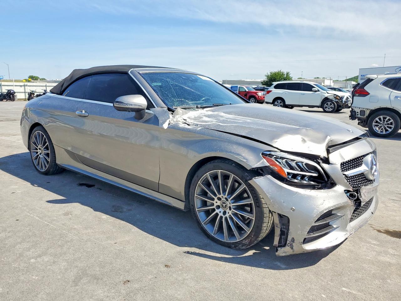 2019 MERCEDES-BENZ C 300 photo 4