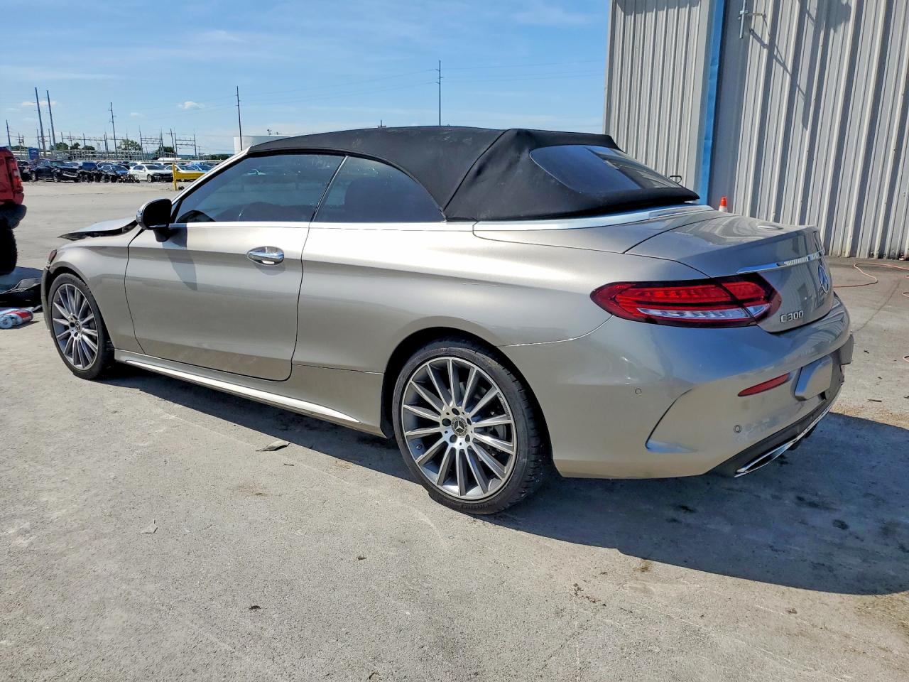 2019 MERCEDES-BENZ C 300 photo 2