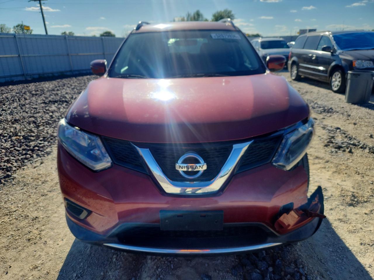2016 NISSAN ROGUE photo 9