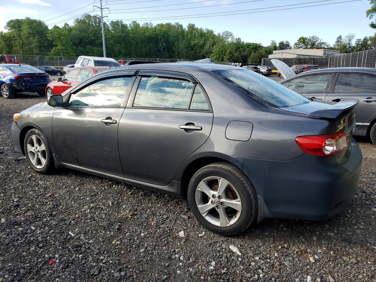 2011 TOYOTA COROLLA photo 4