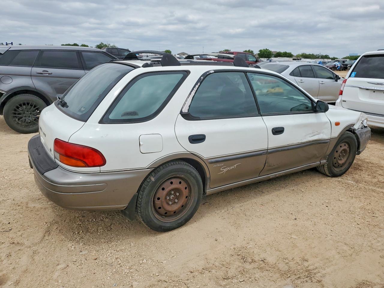 1998 SUBARU IMPREZA OUTBACK photo 5